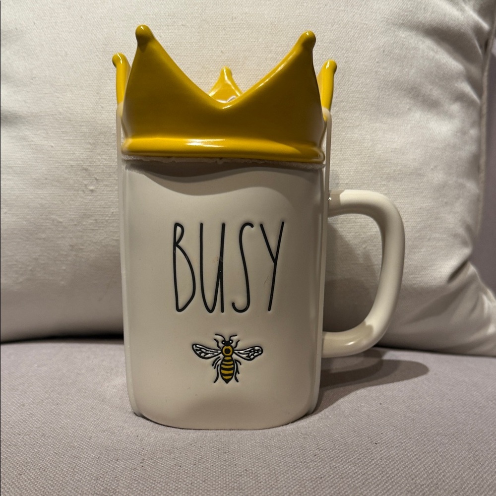 Rae Dunn Busy Mug with Yellow Crown and Bee Design